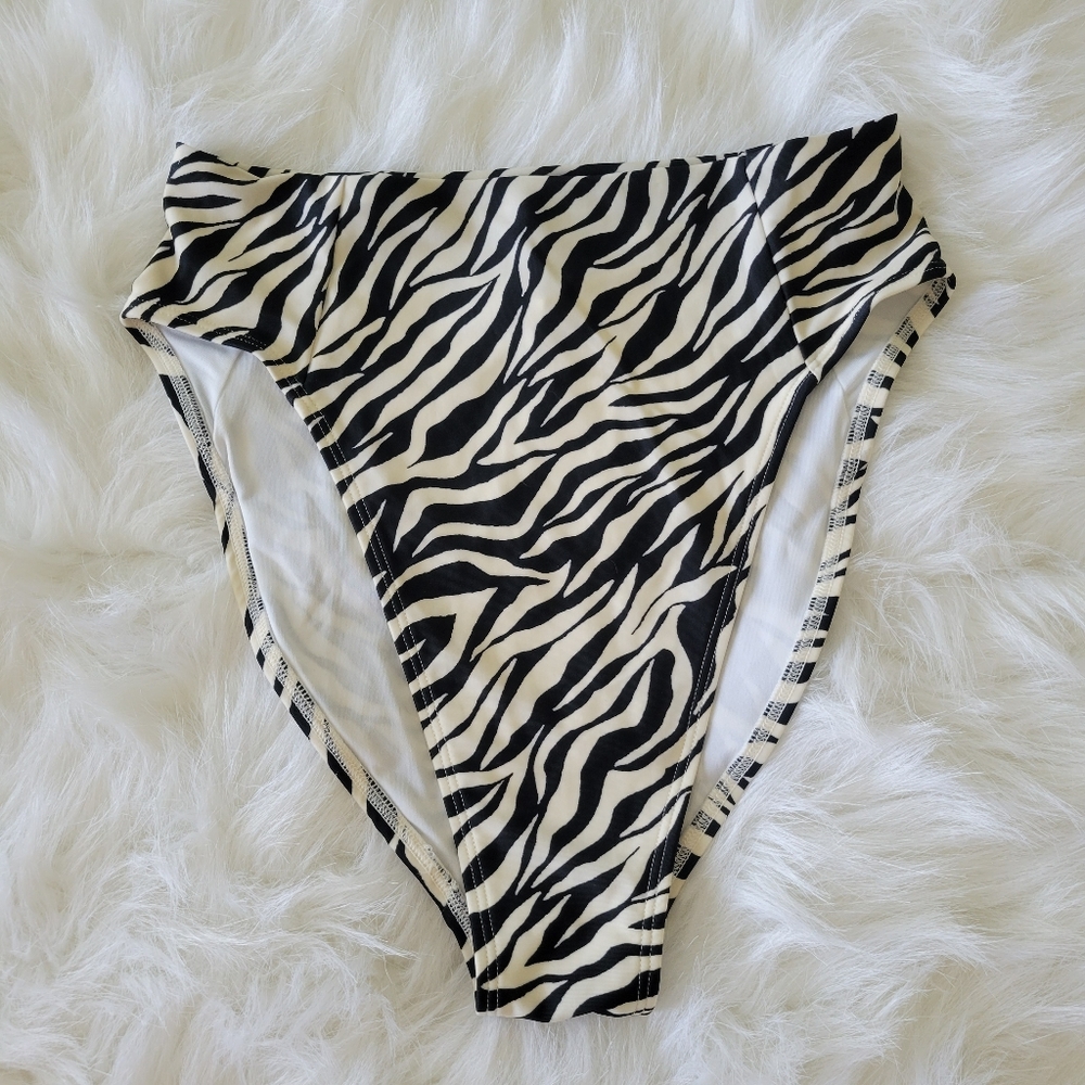Old Navy High Waist Cheeky Zebra Print Bikini Bottom S NWOT